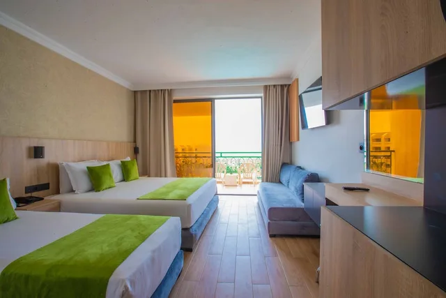 Family, 3 Beds, Sea View, Sofa, Argana Hotel 10/10