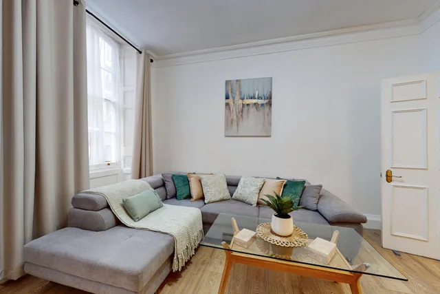 شقة بشرفة بغرفتي نوم، Park Lane Apartments/Clarges Street 3/9