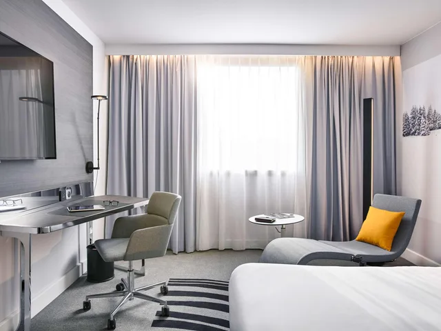 غرفة بريميوم تنفيذية بسرير كوين، Novotel London Waterloo 4/6