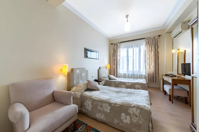 غرفة قياسية بسريرين، Hotel Fehmi Bey 1/1