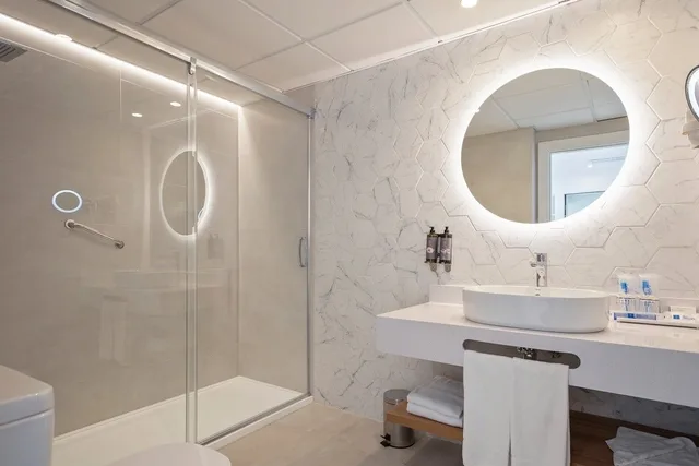 غرفة بريميوم بسرير مزدوج أو سريرين منفصلين، Hotel Best Terramarina 4/5