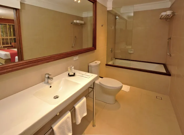 Deluxe, 1 Double and 1 Single Bed, Pool Side, Balcony، Costabella Tropical Beach Hotel 7/10