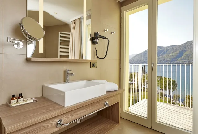 Junior Suite, Studio, Lake View، Park Hotel Casimiro Village 8/10