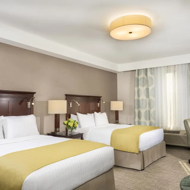 غرفة ديلوكس بسريرين كوين، Ayres Hotel Laguna Woods 1/3