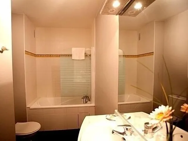 غرفة بسرير مزدوج، HÔTEL LE RELAIS 8/9