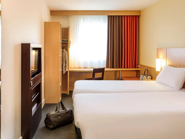 غرفة قياسية مفردة، ibis Lugano Paradiso 6/12