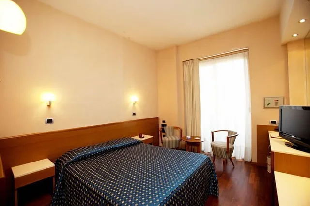 غرفة بسرير مزدوج، SENBHOTEL 3/5