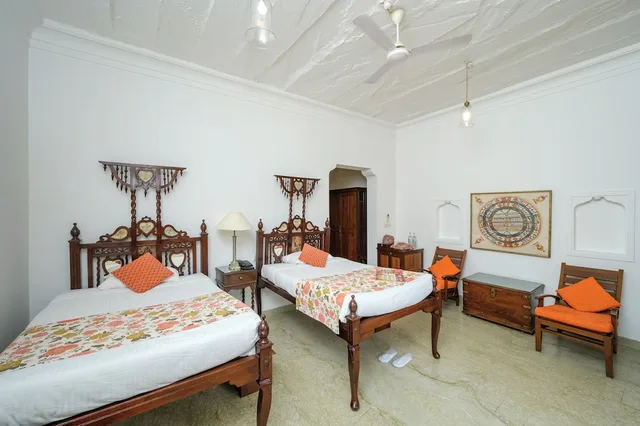 Heritage, World, Twin Beds، Neemrana's - Deo Bagh 9/10