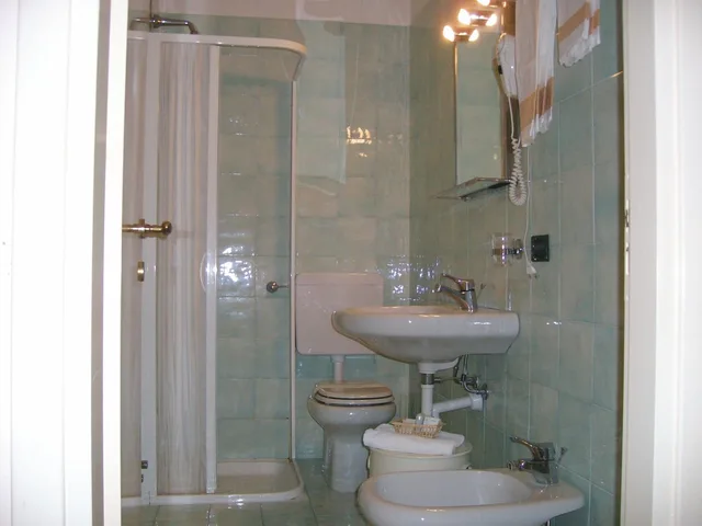 Room, Double or Twin Bed, Sea View, Residence Miramare 9/10