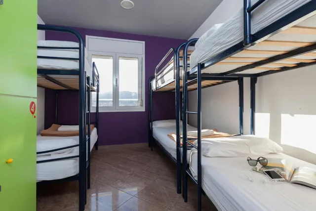 Mixed Dorm, 10 Beds، Mellow Youth Hostel 1/2