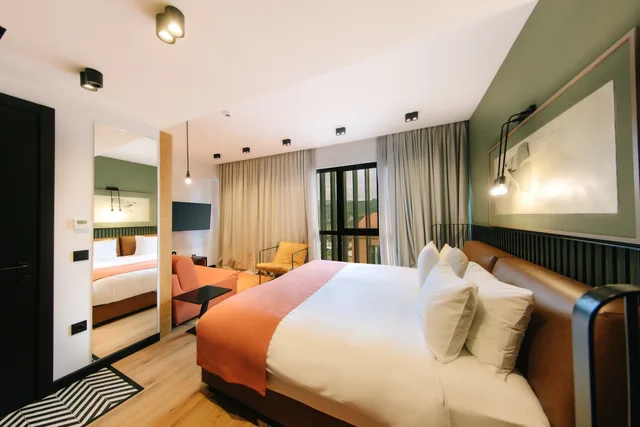 غرفة ديلوكس بسرير مزدوج أو سريرين منفصلين، Hotel 21, Tbilisi 1/3