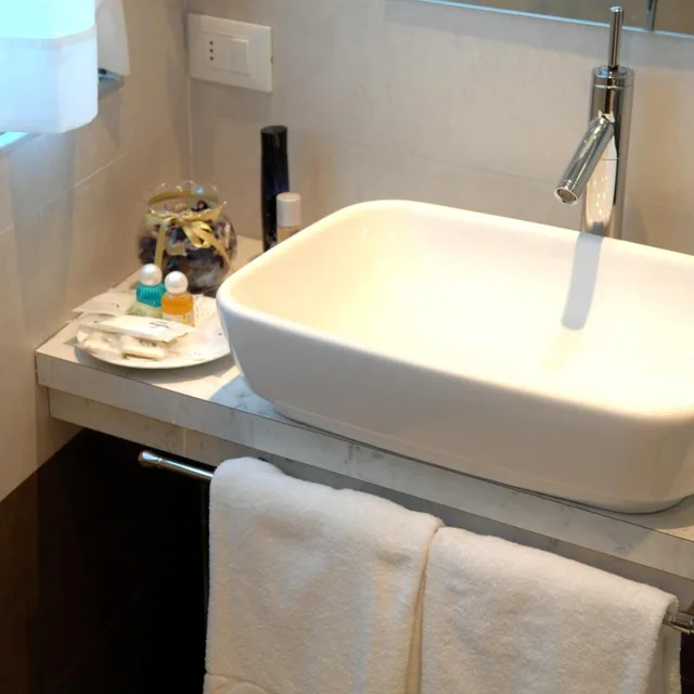 غرفة مفردة، Hotel Alveri 5/7