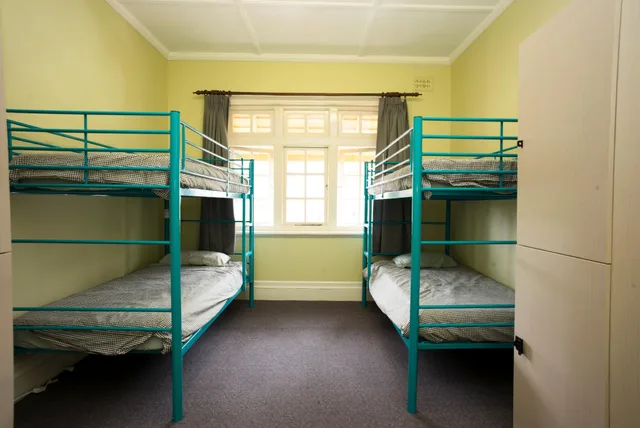 Female Dorm, Female Only, 4 Beds, YHA Newcastle Beach 1/1