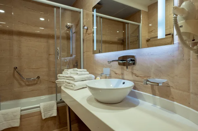 جناح بسرير كينج بإطلالة على المدينة، DiliMah Premium Luxury 3/3