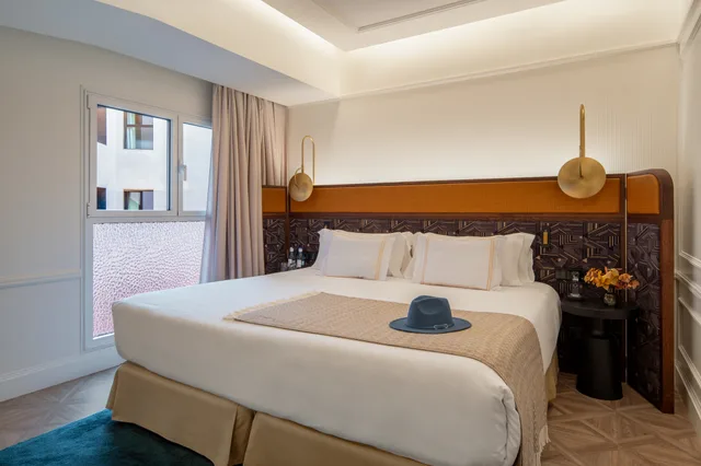 جناح جونيور ديلوكس، Only YOU Hotel Valencia (ex Ayre Astoria Place) 1/4