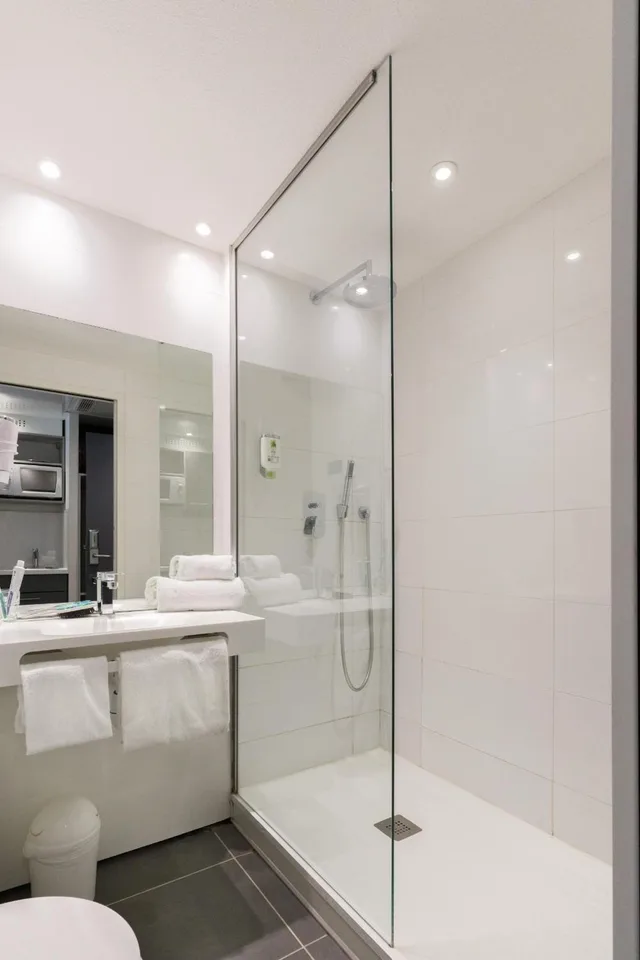 غرفة ثلاثية بسرير مزدوج وسرير فردي، Aparthotel Victoria Garden Bordeaux Center 6/7