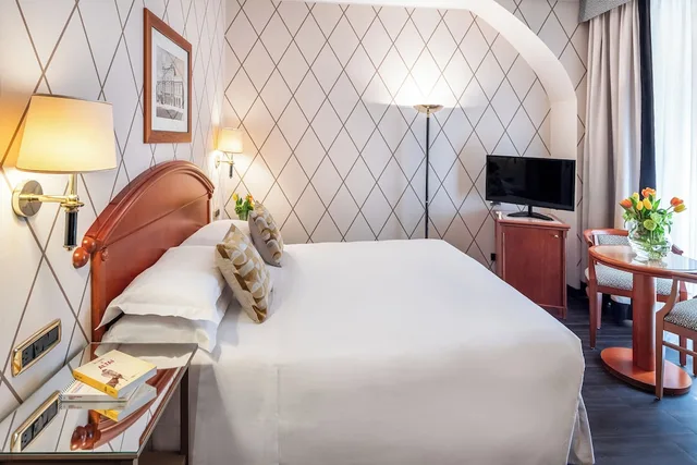 غرفة قياسية بسرير مزدوج، Starhotels Majestic 2/10