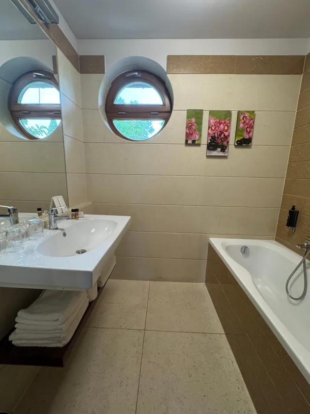 غرفة عائلية، Duna Garden Hotel 8/9