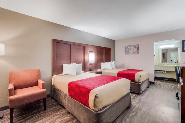غرفة بسريرين مزدوجين للمدخنين، Econo Lodge Walterboro I-95, SC 5/7