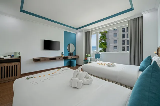 غرفة بريميوم بسرير مزدوج أو سريرين منفصلين بإطلالة جزئية على البحر، PARACEL DANANG HOTEL 3/10