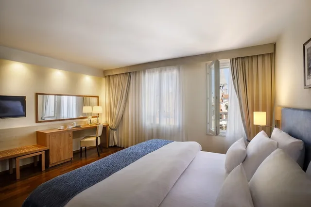 غرفة بسرير مزدوج بإطلالة على البحر، Valamar Riviera Hotel & Residence 6/10