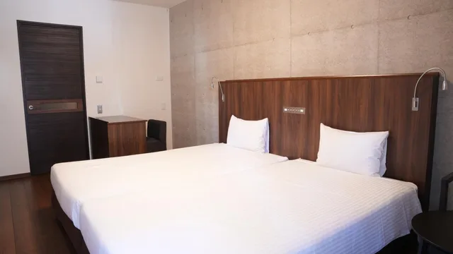 Adjoining, Condo, Twin Beds, Kitchen, Lounge Access, The Breakfast Hotel Porto Ishigaki 5/10