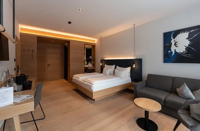 Room, Double Bed, Sofa, Hotel Morgenzeit 2/3