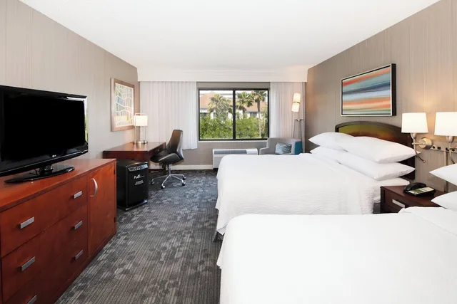 Pure, Wellness, 2 Queen Beds, Courtyard By Marriott Oakland Airport 1/5