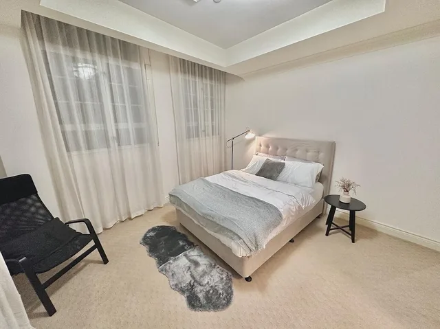 Sub, Luxury, Penthouse, 2 Queen Beds، MACARTHUR CHAMBERS 2/3