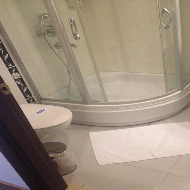 غرفة قياسية بسرير مزدوج أو سريرين منفصلين، The City Hotel 5/5