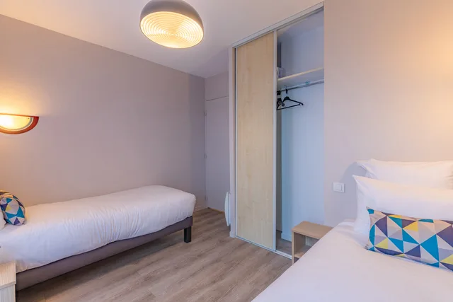 Apartment Superior 2 Bedrooms T3، Appart City Classic Caen 2/3