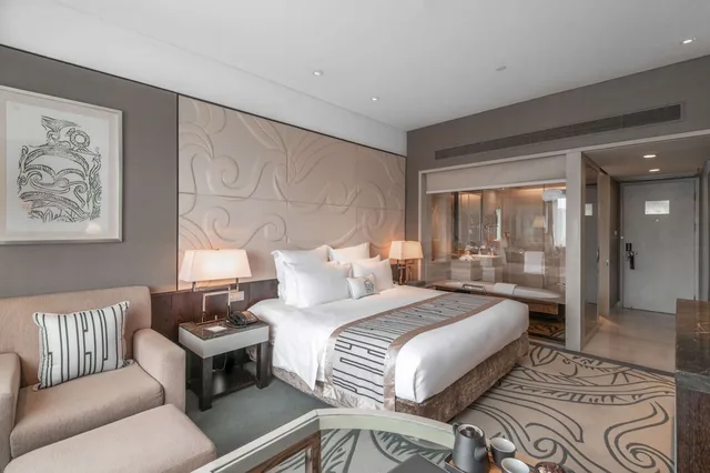 Panoramic, Queen Bed, Mountain View, Grand Pacific Hotel Ningbo 4/10