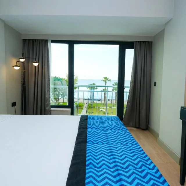 غرفة ديلوكس بسرير مزدوج أو سريرين منفصلين بإطلالة على البحر، Sea City Devran Hotel & Spa 3/10