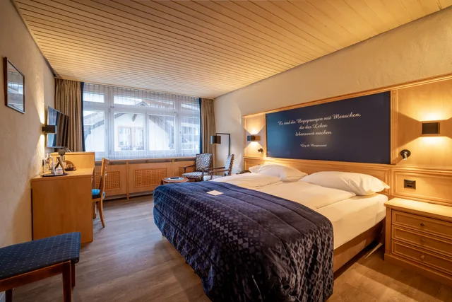 غرفة كومفورت بسرير كينج، Hotel Kreuz and Post 1/4