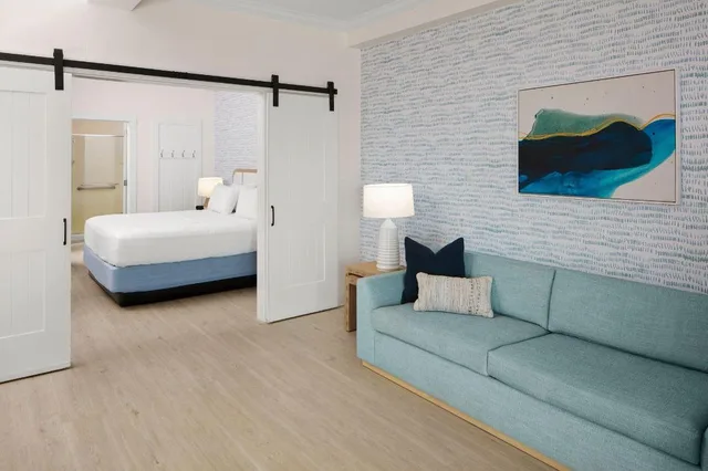 1 Bedroom, Presidential, Suite, King Bed, Beach Front, Sofa, Ground Floor، Bethany Beach Ocean Suites Residence Inn 1/2