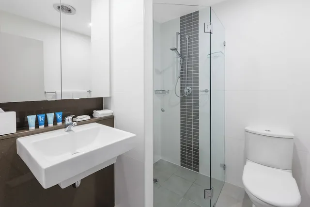 2 Bedrooms, Darling, Suite, 2 King Beds، Meriton Serviced Apartments Kent Street 2/2