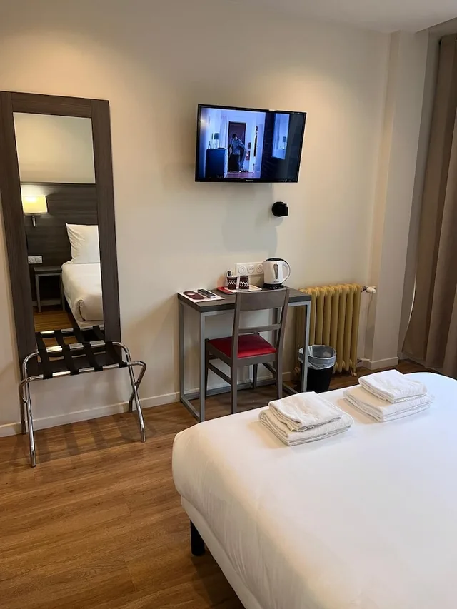 غرفة بسرير مزدوج، Hipotel Paris Voltaire Bastille 10/10