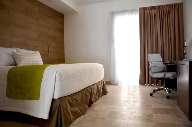 غرفة بسرير كينج، Hotel Catedral La Paz 2/5