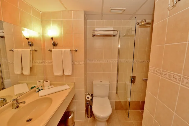 Club, Multiple Beds, Green Nature Resort And Spa 4/5