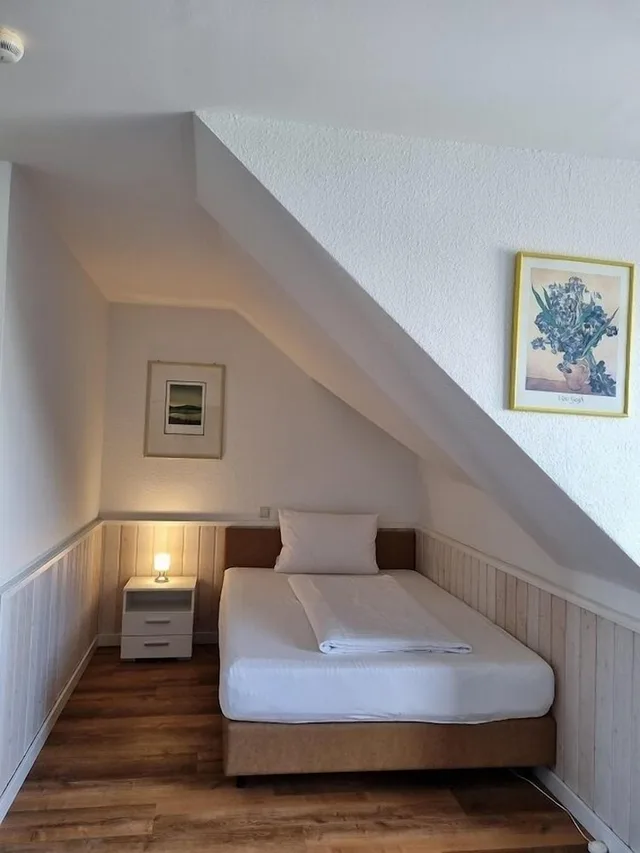 غرفة أساسية مفردة بسرير فردي، Erbenholz Hotel and Restaurant 1/2