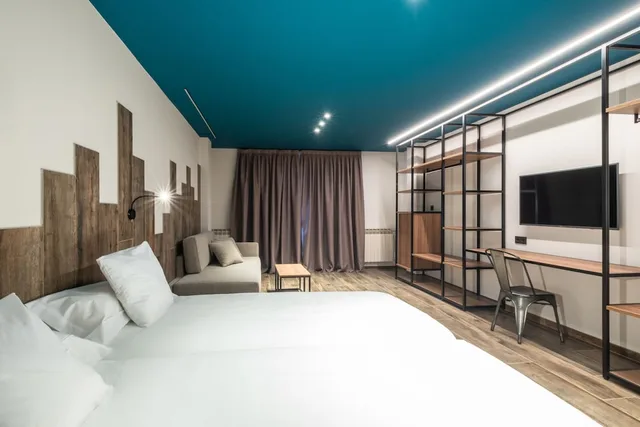 غرفة بريميوم بسريرين منفصلين مع أريكة، Ushuaia Mountain Hotel 2/7