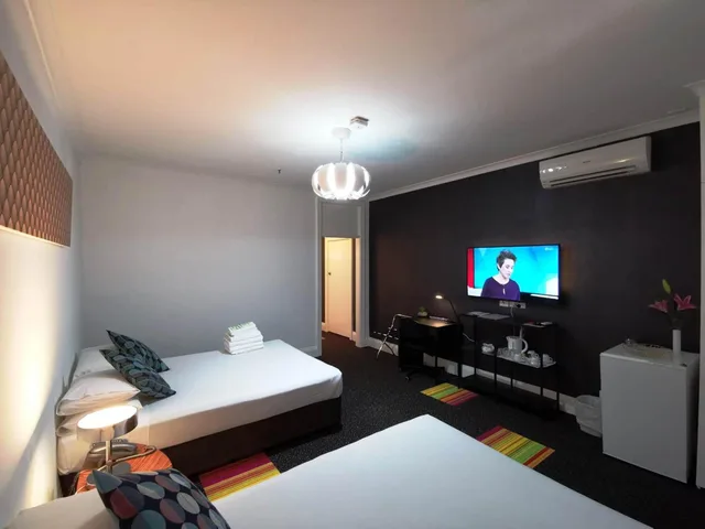 غرفة بريميير، Criterion Hotel 7/10