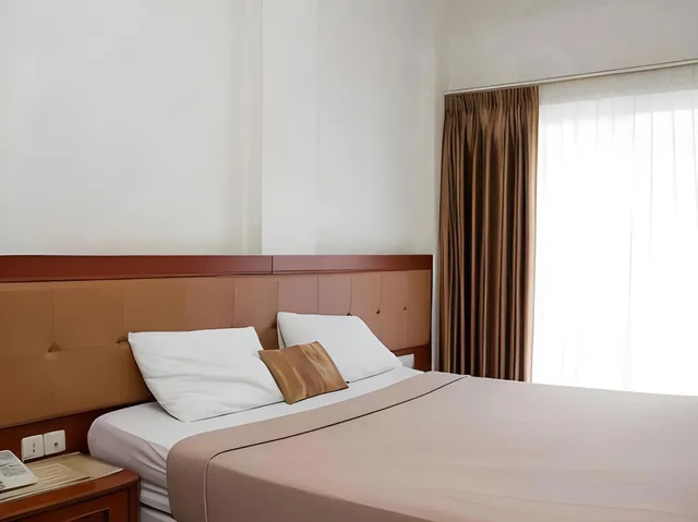 غرفة قياسية بسرير كوين، Grand Paradise Hotel 1/1
