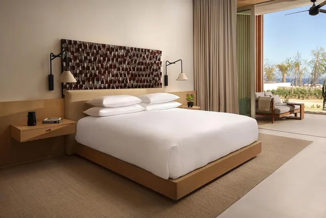 غرفة بسرير كينج بإطلالة على البحر بشرفة، Park Hyatt Cabo Del Sol 1/7