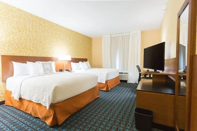 غرفة بسريرين كوين، Fairfield Inn And Suites Jamestown 1/1