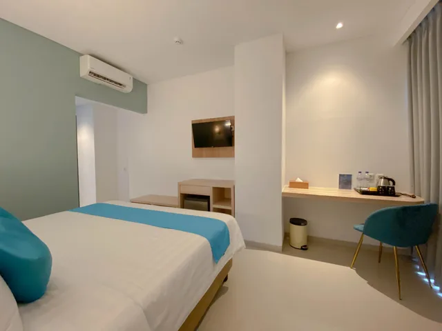 Grand, Studio, Single, Hill View, Zasgo Hotel 3/6