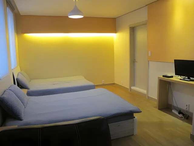 جناح، DW Design Residence 2/2