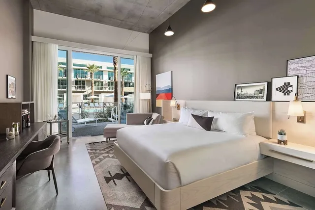 Premium, Cabana, King Bed، Mountain Shadows 5/10