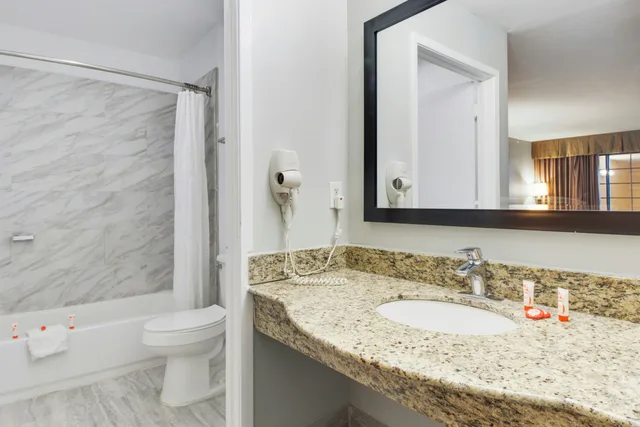 غرفة بسريرين كوين، OYO Hotel Ingleside TX 10/10