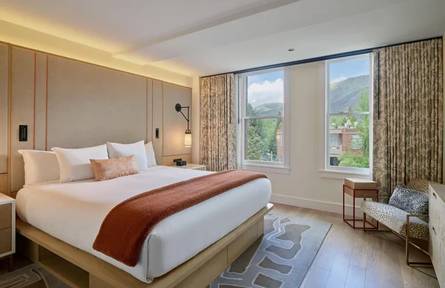 Cathedral, Suite، Limelight Hotel Aspen 1/2